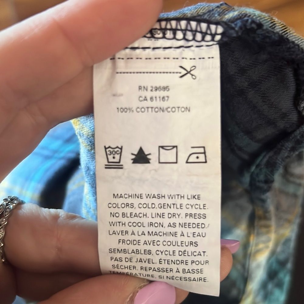 Pendleton Womens Flannel Button Down Size M - image 4